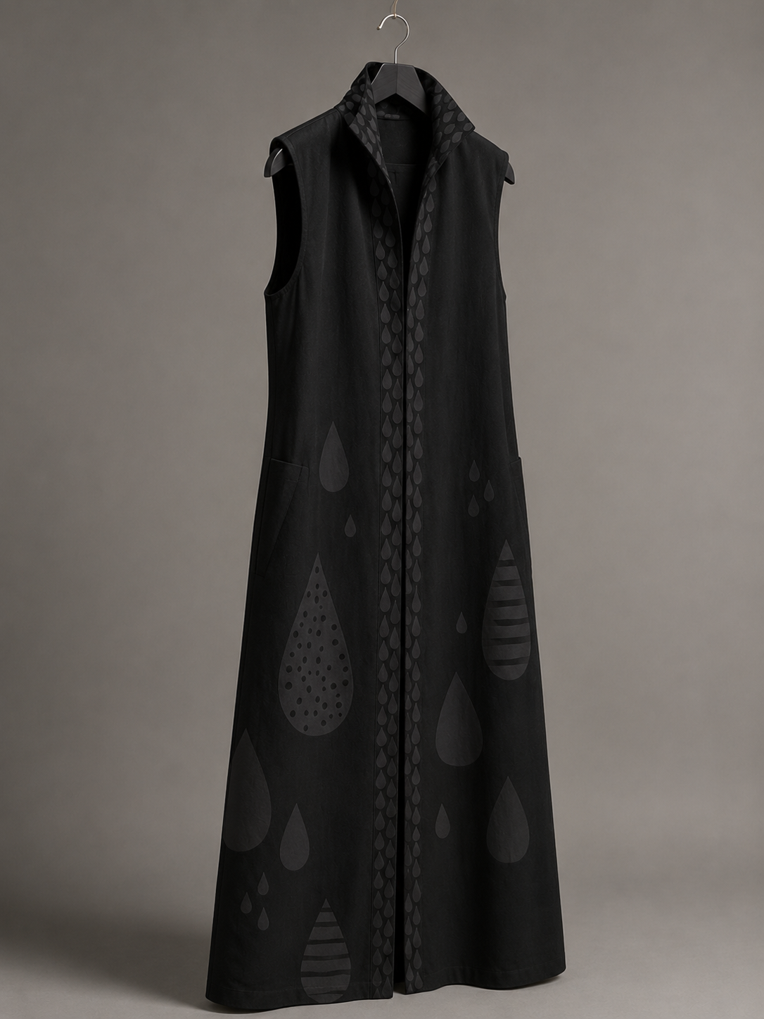 Onyx Sleeveless Duster Vest